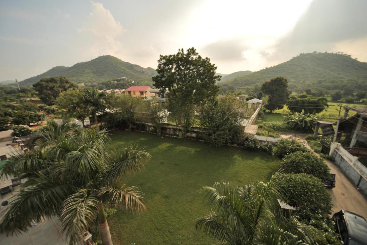 Vache Farm Stay Ουνταϊπούρ Εξωτερικό φωτογραφία